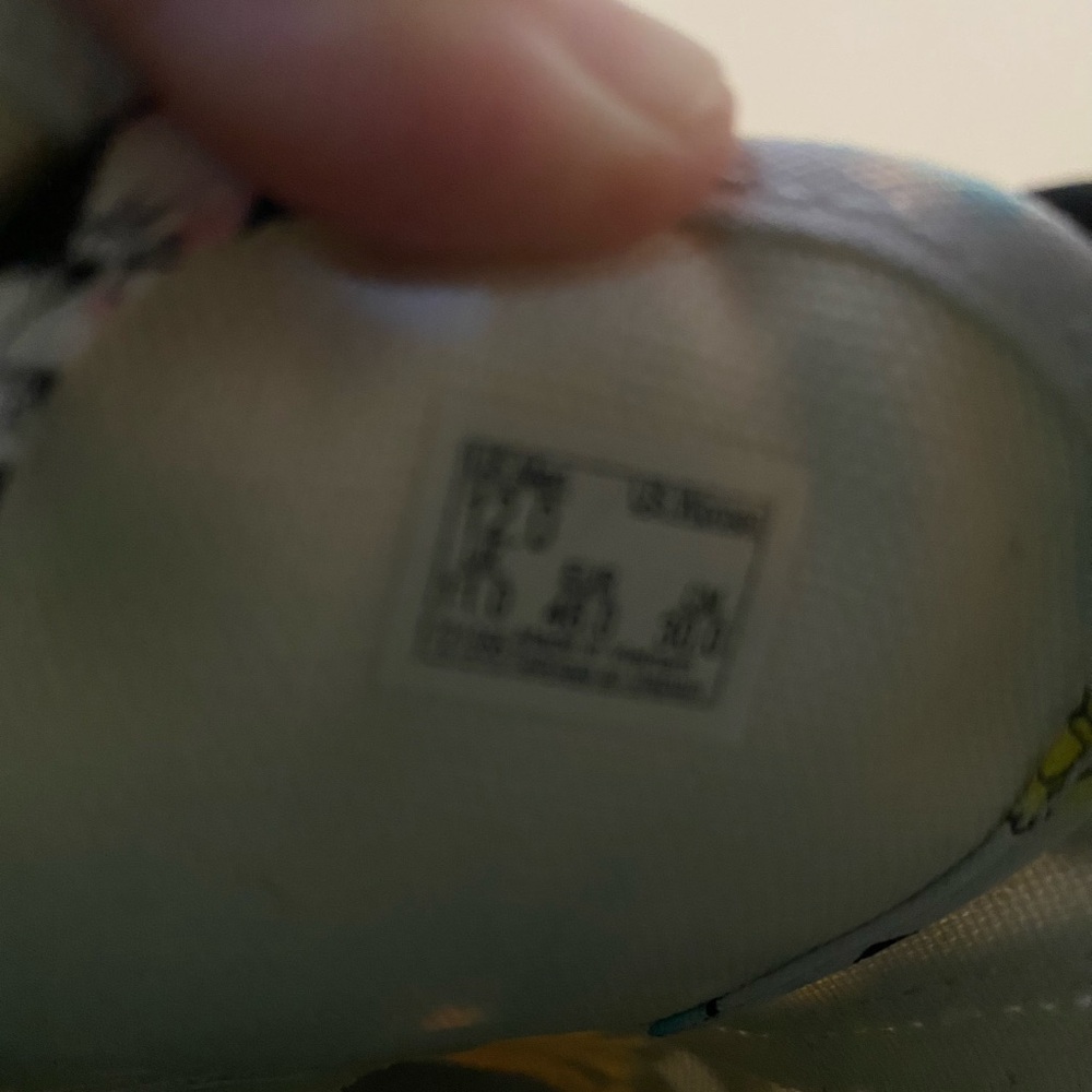 Vans Spongebob Squarepants Authentic Size 12 Airb… - image 7